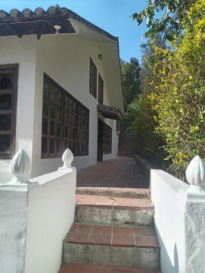 Quinta Los Eucaliptos 호텔 키토 외부 사진